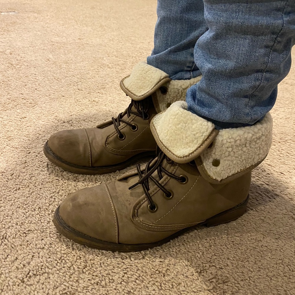 Lace up ankle boots